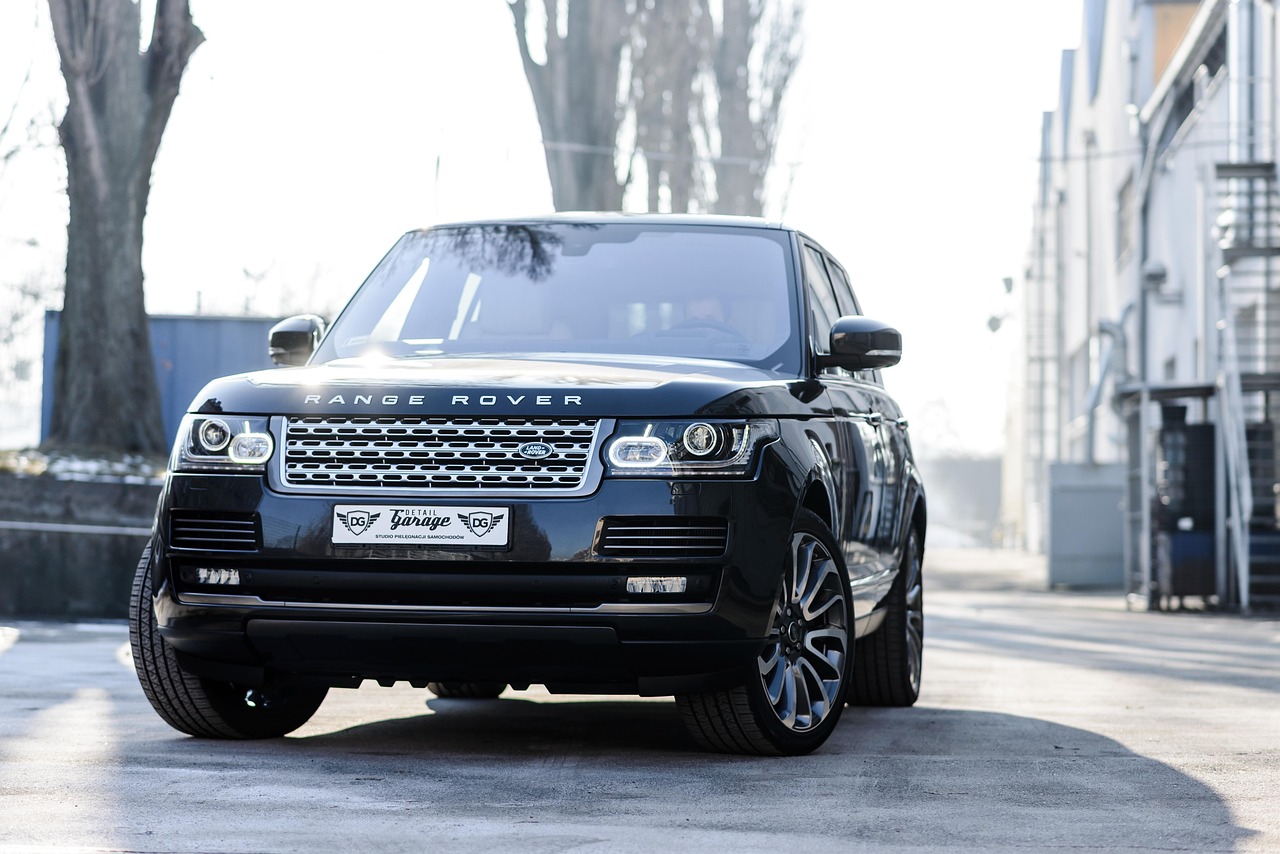 Внедорожник с включённым режимом 4x4